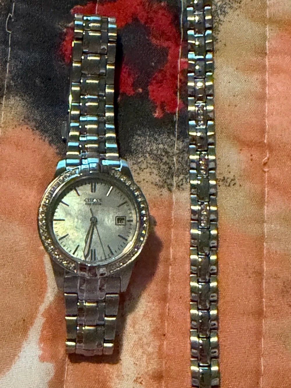 EUC Women’s Citizen Pearl Face Swarovski Crystal Watch and Bracelet Set